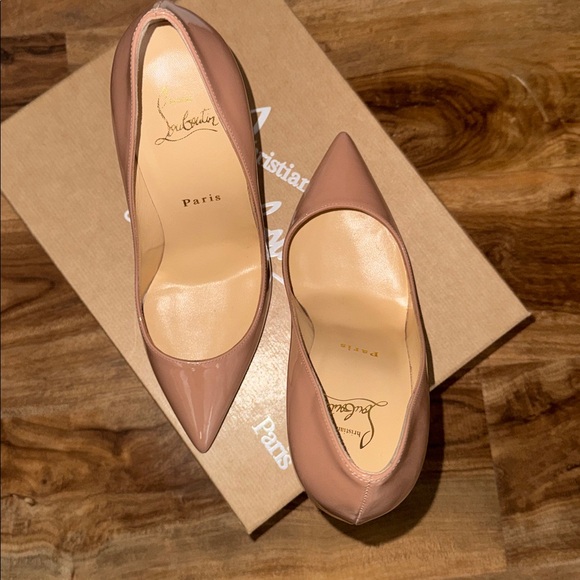 Christian Louboutin Nude Patent Leather Heels - Picture 5 of 5